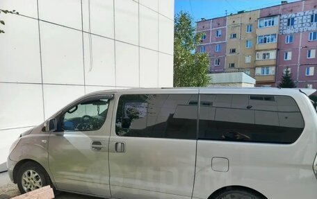 Hyundai Grand Starex Grand Starex I рестайлинг 2, 2011 год, 1 600 000 рублей, 4 фотография