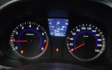 Hyundai Solaris II рестайлинг, 2013 год, 979 000 рублей, 16 фотография