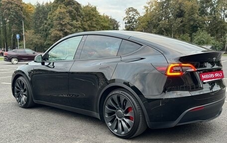 Tesla Model Y I, 2020 год, 3 900 000 рублей, 2 фотография