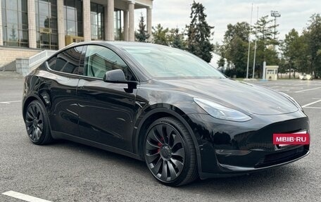 Tesla Model Y I, 2020 год, 3 900 000 рублей, 4 фотография