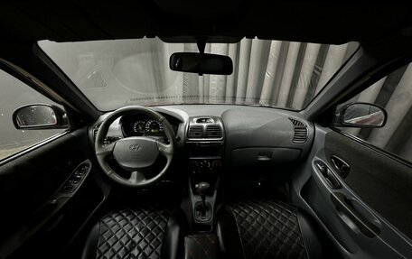 Hyundai Accent II, 2004 год, 409 777 рублей, 13 фотография