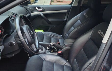 Skoda Octavia, 2010 год, 950 000 рублей, 3 фотография