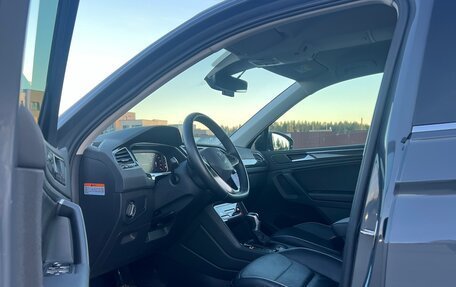 Volkswagen Tiguan II, 2021 год, 4 050 000 рублей, 9 фотография
