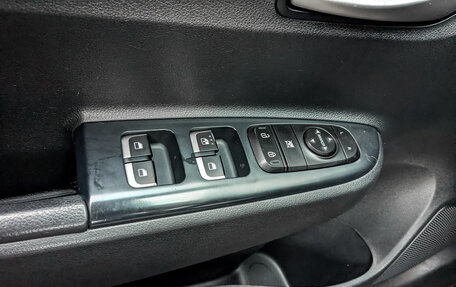 KIA Rio IV, 2021 год, 1 050 000 рублей, 26 фотография