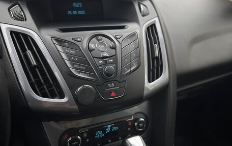 Ford Focus III, 2015 год, 900 000 рублей, 16 фотография