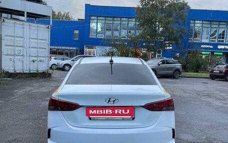 Hyundai Solaris II рестайлинг, 2019 год, 750 000 рублей, 5 фотография