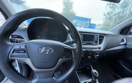 Hyundai Solaris II рестайлинг, 2019 год, 750 000 рублей, 19 фотография