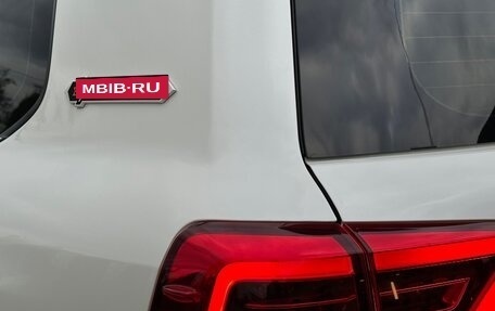 Toyota Land Cruiser 200, 2018 год, 6 990 000 рублей, 7 фотография