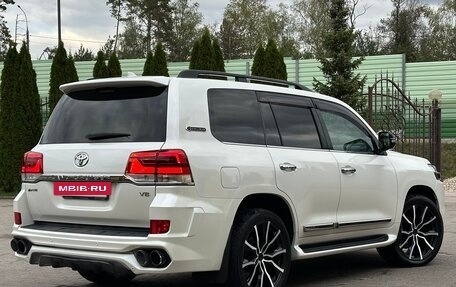 Toyota Land Cruiser 200, 2018 год, 6 990 000 рублей, 12 фотография