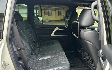 Toyota Land Cruiser 200, 2018 год, 6 990 000 рублей, 26 фотография