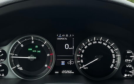 Toyota Land Cruiser 200, 2018 год, 6 990 000 рублей, 32 фотография