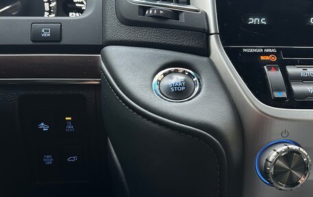 Toyota Land Cruiser 200, 2018 год, 6 990 000 рублей, 34 фотография