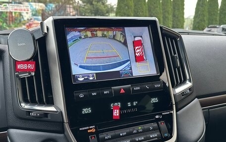Toyota Land Cruiser 200, 2018 год, 6 990 000 рублей, 36 фотография