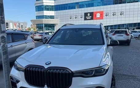 BMW X7, 2021 год, 7 200 000 рублей, 12 фотография