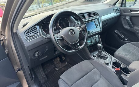 Volkswagen Tiguan II, 2018 год, 2 250 000 рублей, 8 фотография