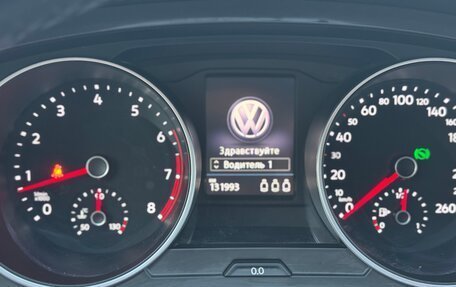 Volkswagen Tiguan II, 2018 год, 2 250 000 рублей, 13 фотография