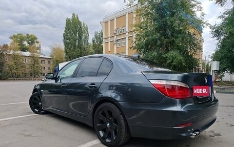 BMW 5 серия, 2008 год, 1 800 000 рублей, 3 фотография
