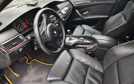 BMW 5 серия, 2008 год, 1 800 000 рублей, 10 фотография