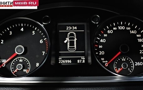 Volkswagen Passat B7, 2011 год, 1 057 000 рублей, 15 фотография