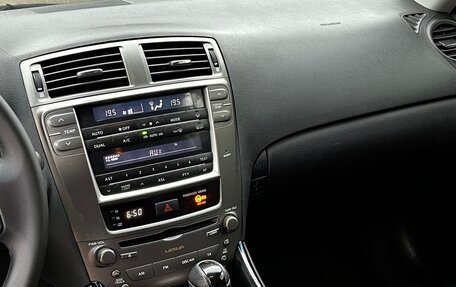 Lexus IS II рестайлинг 2, 2007 год, 1 450 000 рублей, 12 фотография
