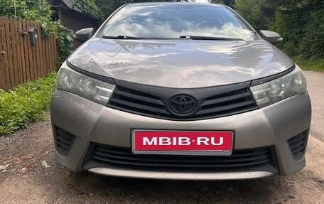 Toyota Corolla, 2013 год, 1 200 000 рублей, 2 фотография