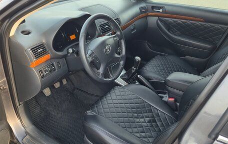 Toyota Avensis III рестайлинг, 2007 год, 1 090 000 рублей, 15 фотография