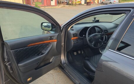 Toyota Avensis III рестайлинг, 2007 год, 1 090 000 рублей, 14 фотография