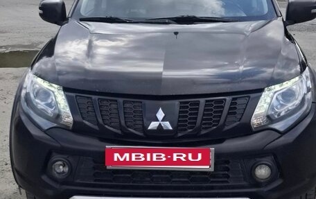 Mitsubishi L200 IV рестайлинг, 2018 год, 1 800 000 рублей, 10 фотография