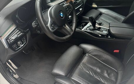 BMW 5 серия, 2017 год, 4 300 000 рублей, 4 фотография