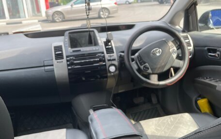 Toyota Prius, 2008 год, 790 000 рублей, 8 фотография