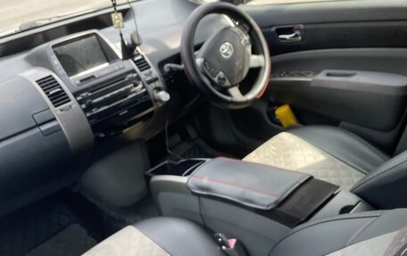 Toyota Prius, 2008 год, 790 000 рублей, 9 фотография