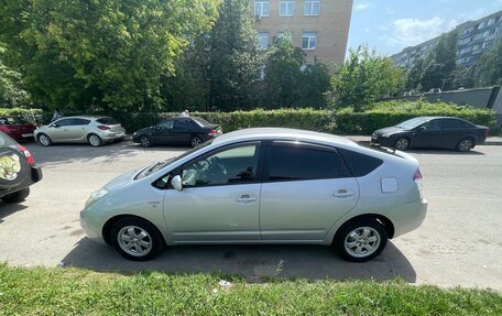Toyota Prius, 2008 год, 790 000 рублей, 17 фотография