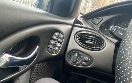 Ford Focus IV, 2004 год, 350 000 рублей, 6 фотография