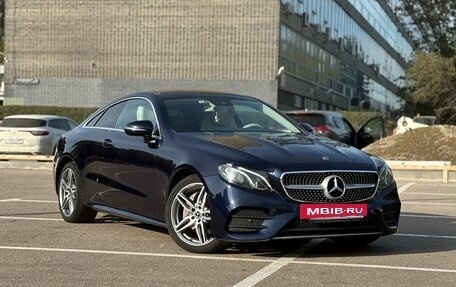 Mercedes-Benz E-Класс, 2019 год, 4 000 000 рублей, 2 фотография