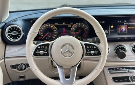 Mercedes-Benz E-Класс, 2019 год, 4 000 000 рублей, 6 фотография