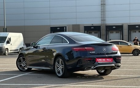 Mercedes-Benz E-Класс, 2019 год, 4 000 000 рублей, 13 фотография