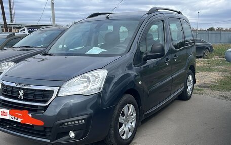 Peugeot Partner II рестайлинг 2, 2017 год, 1 350 000 рублей, 3 фотография