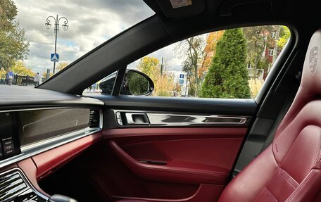 Porsche Panamera II рестайлинг, 2017 год, 8 200 000 рублей, 9 фотография