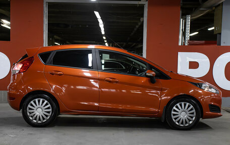 Ford Fiesta, 2015 год, 849 000 рублей, 4 фотография