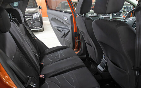 Ford Fiesta, 2015 год, 849 000 рублей, 12 фотография