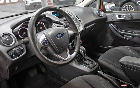 Ford Fiesta, 2015 год, 849 000 рублей, 16 фотография