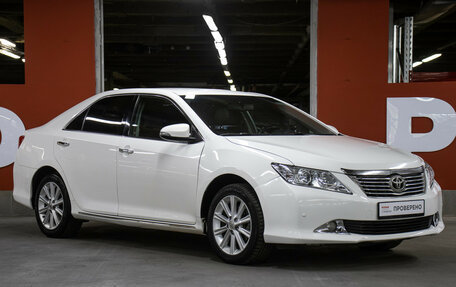Toyota Camry, 2013 год, 1 398 000 рублей, 3 фотография