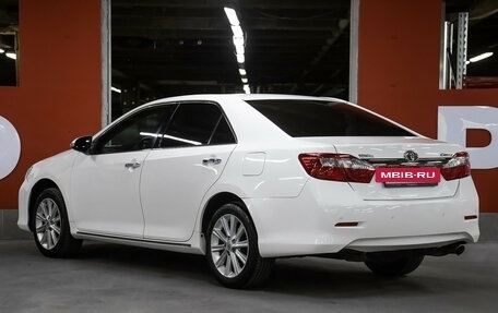 Toyota Camry, 2013 год, 1 398 000 рублей, 7 фотография