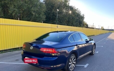 Volkswagen Passat B8 рестайлинг, 2019 год, 2 600 000 рублей, 13 фотография