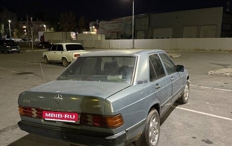 Mercedes-Benz 190 (W201), 1984 год, 150 000 рублей, 3 фотография