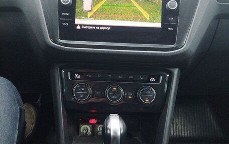 Volkswagen Tiguan II, 2018 год, 1 850 000 рублей, 12 фотография