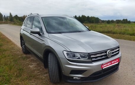 Volkswagen Tiguan II, 2018 год, 1 850 000 рублей, 8 фотография