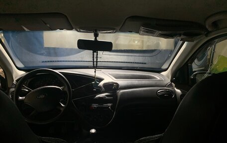 Ford Focus IV, 2003 год, 260 000 рублей, 4 фотография