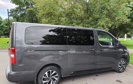 Peugeot Traveller I, 2021 год, 3 490 000 рублей, 4 фотография