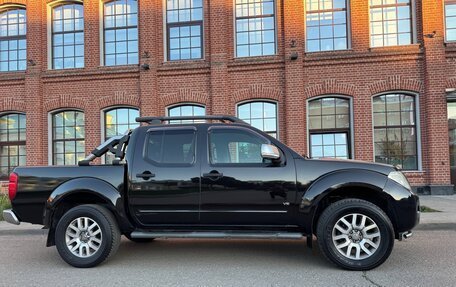 Nissan Navara (Frontier), 2010 год, 1 499 000 рублей, 2 фотография